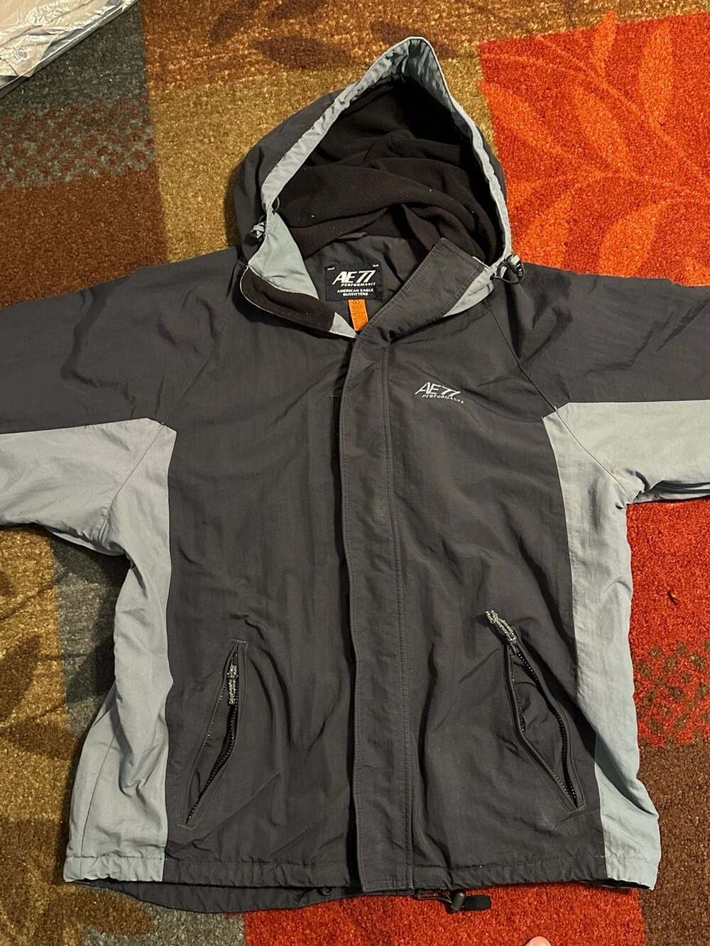 American Eagle AE77 Performance Jacket Size L Gray Windbreaker Hooded
